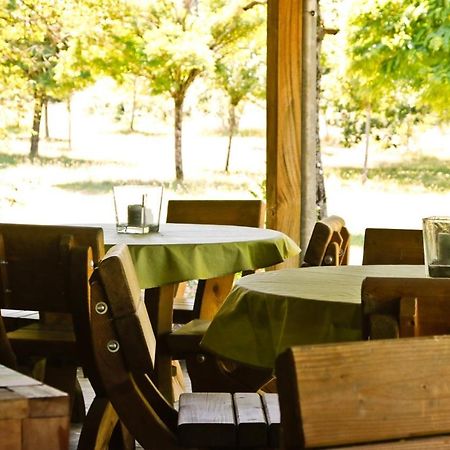 Domaine La Faix, Gite La Forestiere Saint-Plaisir Exterior photo